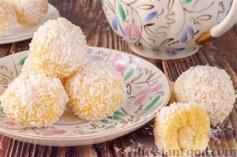 Рецепт: Конфеты «Рафаэлло» из кукурузных палочек на RussianFood.com