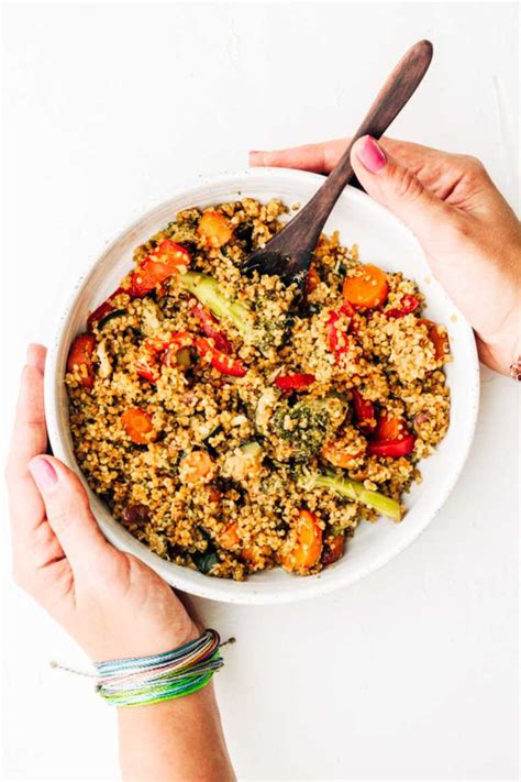 44 Best Vegan Quinoa Recipes (Savory & Sweet) – Nutriciously