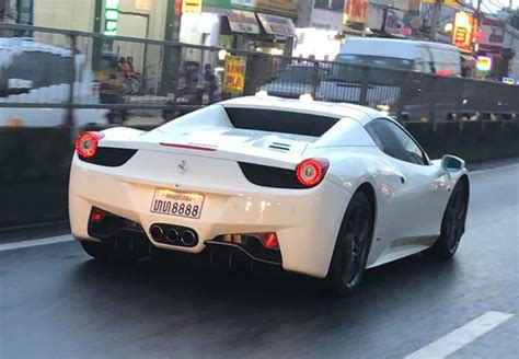 Hot girl mới tậu Ferrari 458 Spider thứ 2 tại Việt Nam là ai