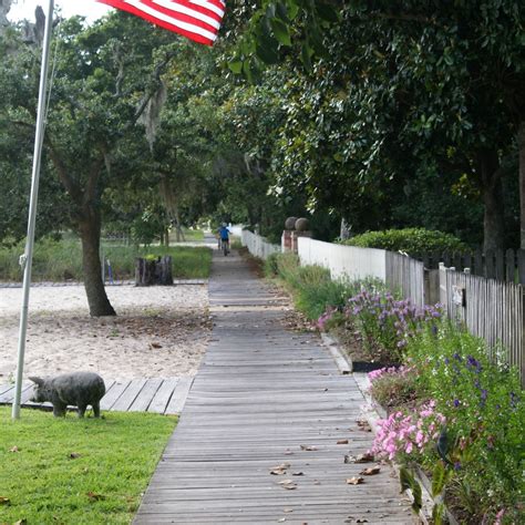 A Little Loveliness: Touring on Two Wheels: A Dream Drive Along the Bay