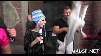 Hard Body Studes And Babes Have A Joy A Luscious Sex Party Xnxx