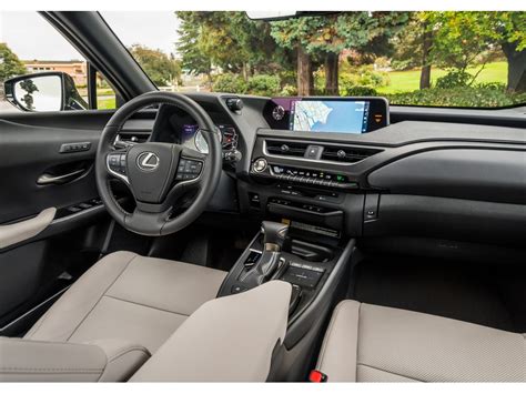 2021 Lexus UX: 106 Interior Photos | U.S. News