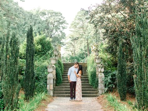 Norfolk Botanical Garden Norfolk Va Engagement Molly Lichten Photography