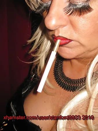 Smoking Sluts Porn Pics Nude Women In Free Sex Photos Xhamster