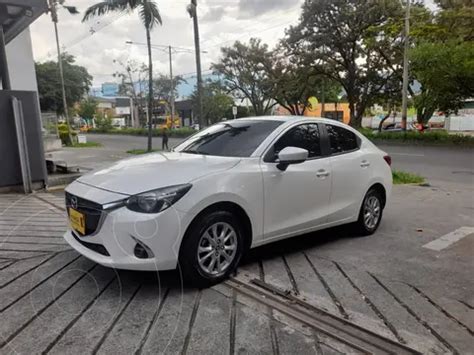 mazda usados en colombia