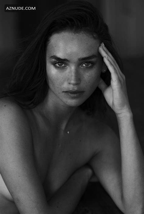 CAROLINA SANCHEZ Nude AZNude