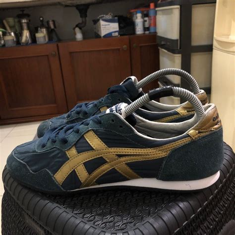 Onitsuka Tiger Serrano, Fesyen Wanita, Sepatu di Carousell