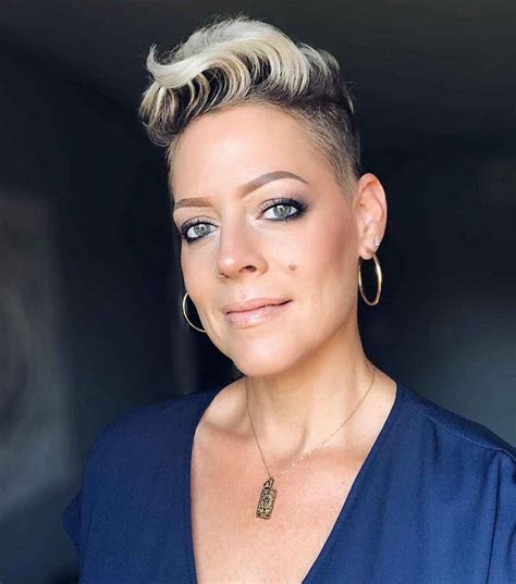 Eye Catching Blonde Pixie Cut Ideas To Show Your Stylist