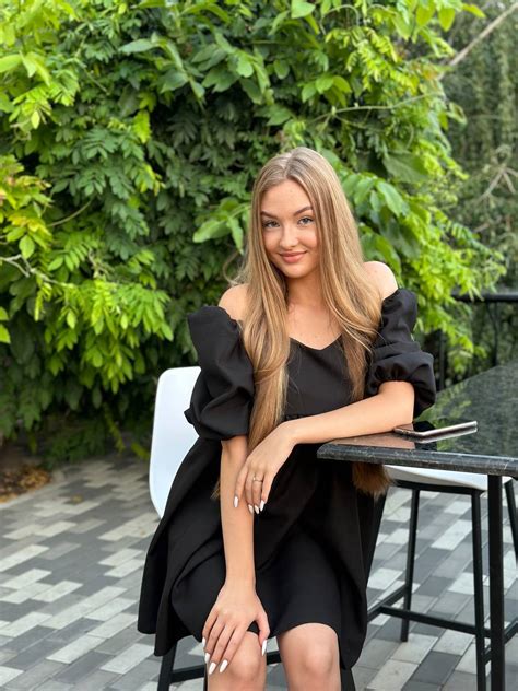Id Darya From Kremenchug Ukraine Years Old Blonde Gray Eyes