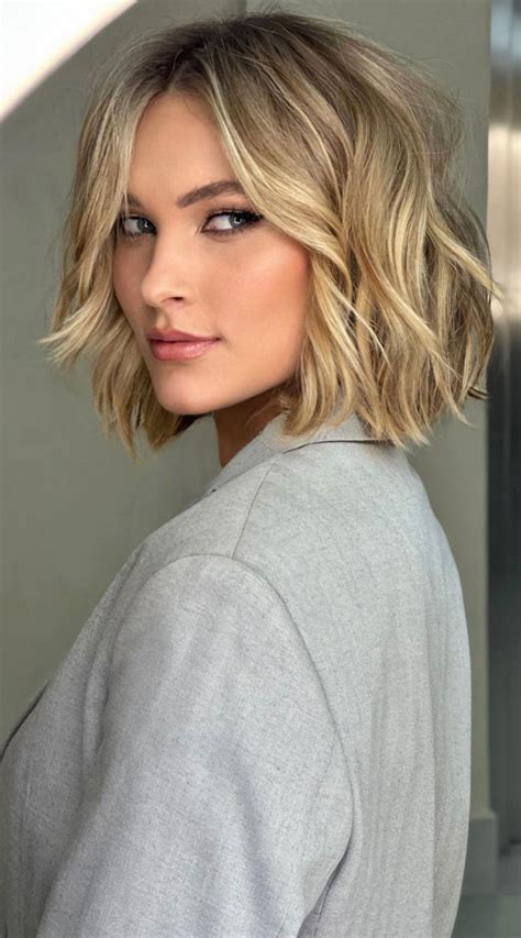 Medium Wavy Blonde Hair