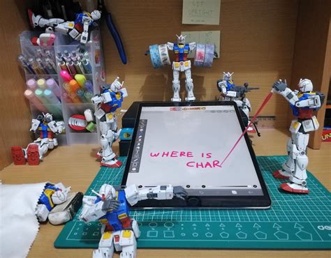 Just finished my first gunpla and had some fun with it : Gunpla