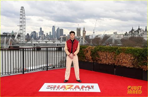 Shazam Fury Of The Gods Will Feature A Gay Superhero Writers Confirm Photo Dj