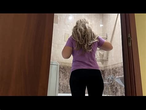 A Mature Housewife Lifted Her Stepson S Cock With A Blowjob And Framed Her Ass For Anal XNXX