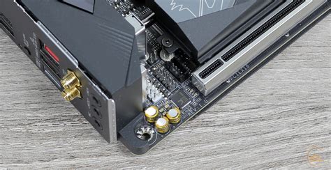 Обзор материнской платы GIGABYTE B550I AORUS PRO AX: для ценителей Mini ...