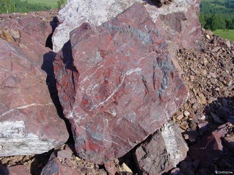 Яшма сургучная (74 фото)