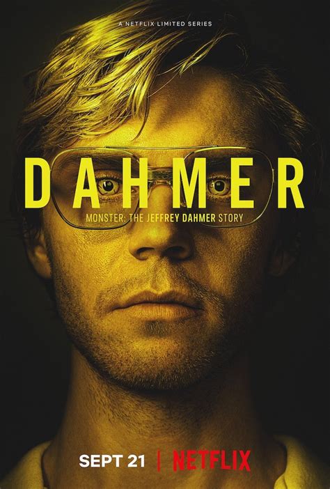 Découvrez Ce Poster De La Série Tv Dahmer Monstre Lhistoire De