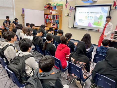 Rudder Middle School On Twitter Rudder Alum Mr Souadi Came Out To