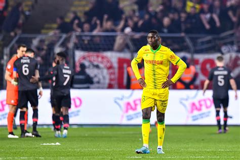 Le Canari à Emporter Lessentiel De Lactu Du Fc Nantes Dhier