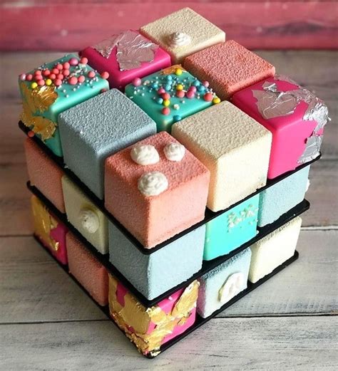 Пазл «Кубик рубика» из 110 элементов | Собрать онлайн пазл №275892