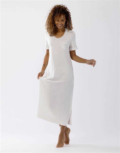 Short Sleeved Cotton Modal Nightshirt LES INTEMPORELLES A11 Ecru Lingerie Le Chat