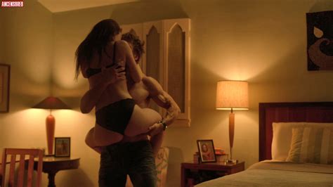 Lucy Loken Nude Pics Seite