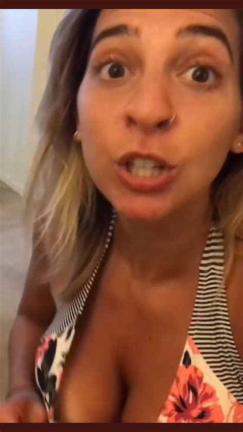 Best Large Breasts Cleavage Of A Pretty Celebrity Page FreeOnes Forum The Free Sex