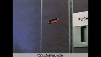 Samantha McLeod Shows Her Breasts XVIDEOS