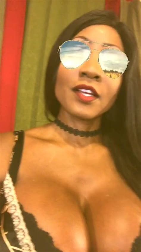 Watch Diamondjackson Spending Some Time Chatting With You Guys Live Xxx Onlyfans Porn Videos