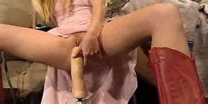 Lea Fucked By A Machine Porn Videos