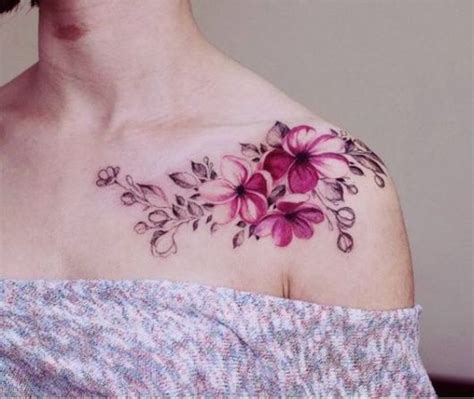 Tatuagem Flor Ombro - Tatuagem de flor no ombro – 54 tattoos perfeitas e desenhos lindos!