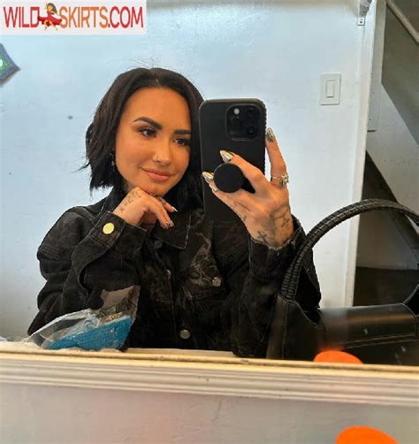 Demi Lovato Nude Leaked Photos and Videos - WildSkirts