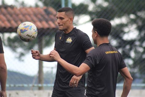 Longe Da Torcida Crici Ma Enfrenta O Inter De Lages Mais Sul