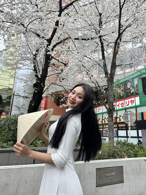 Hot girl Vietnam Idol Giana làm mới hit thanh xuân quốc dân Saostar vn