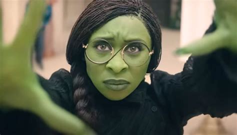 Wicked: Part 1 - Plugged In Review