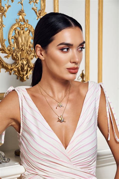 Flora & Fauna Blue Heron – Toktam Conceptual Art Jewelry