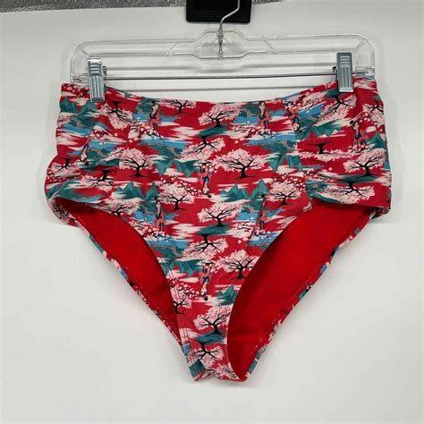Disney X Hot Topic Mulan Retro High Waisted Swim Bott Gem
