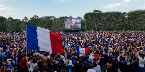 In Reunion Supporters Gathered In The Only Fan Zone In France