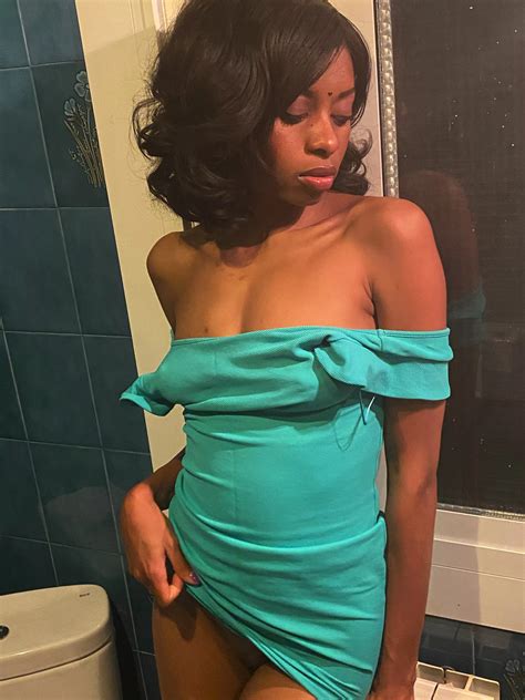 Poison Ivy Nudes Camwhores Nude Pics Org