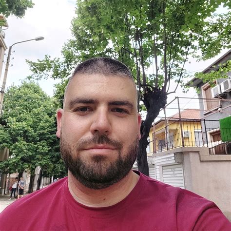 AOPolaTLzZtCLWCbz9VWhsjq771Sp1UIhgK3e4dRakDqFA=s900-c-k-c0x00ffffff-no-rj