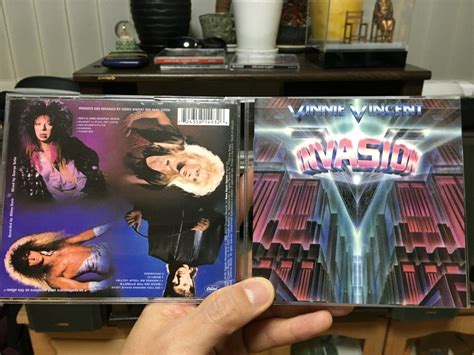 Vinnie Vincent Invasion - Vinnie Vincent Invasion CD Photo | Metal Kingdom