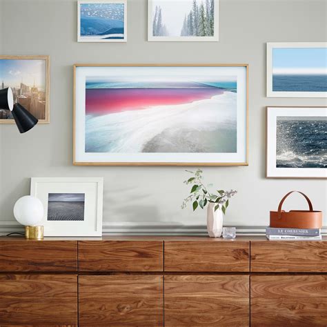 Samsung The Frame TV | Framed tv, Picture frame tv, Tv gallery wall