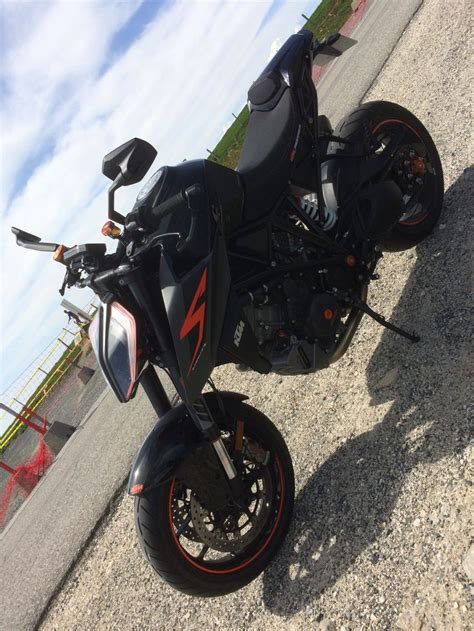 Pin By Odst Ghost On Motorcycles Naked Bike Super Bikes Ktm