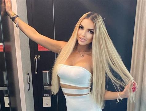 Gwiazda Love Island Zachwyci A W Bikini Ludzie Zaniem Wili Na Jej Widok