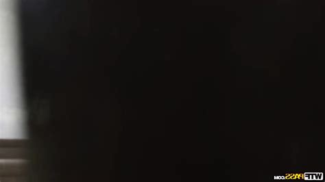 Hooking Up With A Sexy Artist For A Steamy Fuck