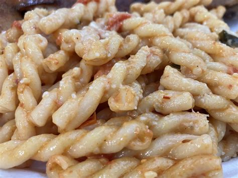 Gemelli Pasta - It's Everything Delicious