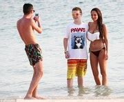 Tulisa Contostavlos Wearing A Bikini In Dubai Lq Tag Adds Phun Org Forum