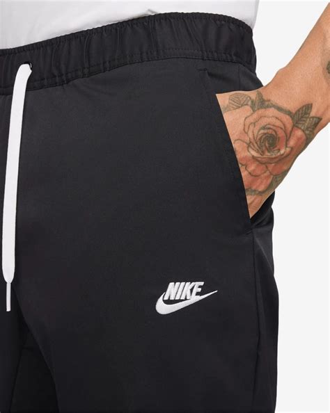 Cal A Moletom Nike Club Woven Taper Leg Pant Masculina