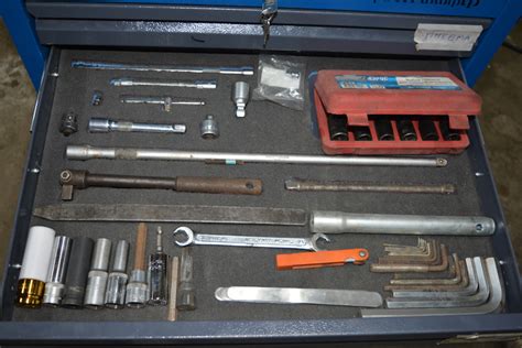 Вот такой купил себе инструмент для работы с автом, теперь все идет ...