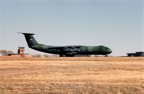 Lockheed C 141 Starlifter Photos History Specification