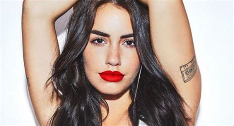 Lali Espósito se luce en las playas de Miami con bikini animal print TVMAS EL COMERCIO PERÚ